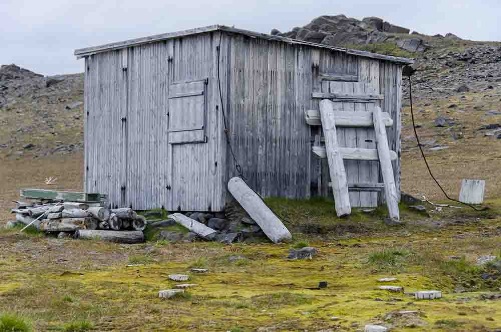 101 - Noruega - islas Svalbard - isla de Edgeoya - antiguo asentamiento ballenero